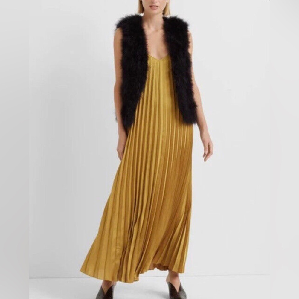 CLUB MONACO Real Feather, Black Vest, Size XS